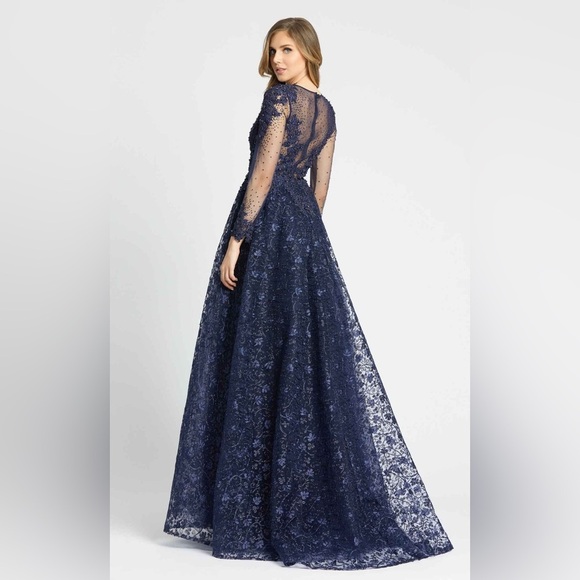 NWT MacDuggal 20100 Sheer Bodice Embroidered Dress Midnight Navy Blue 10 $798 - Picture 2 of 3
